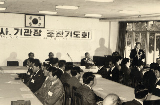010.jpg